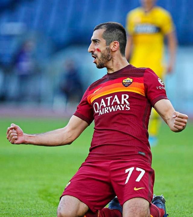 包含那不勒斯客战失利，前四名席位岌岌可危的词条